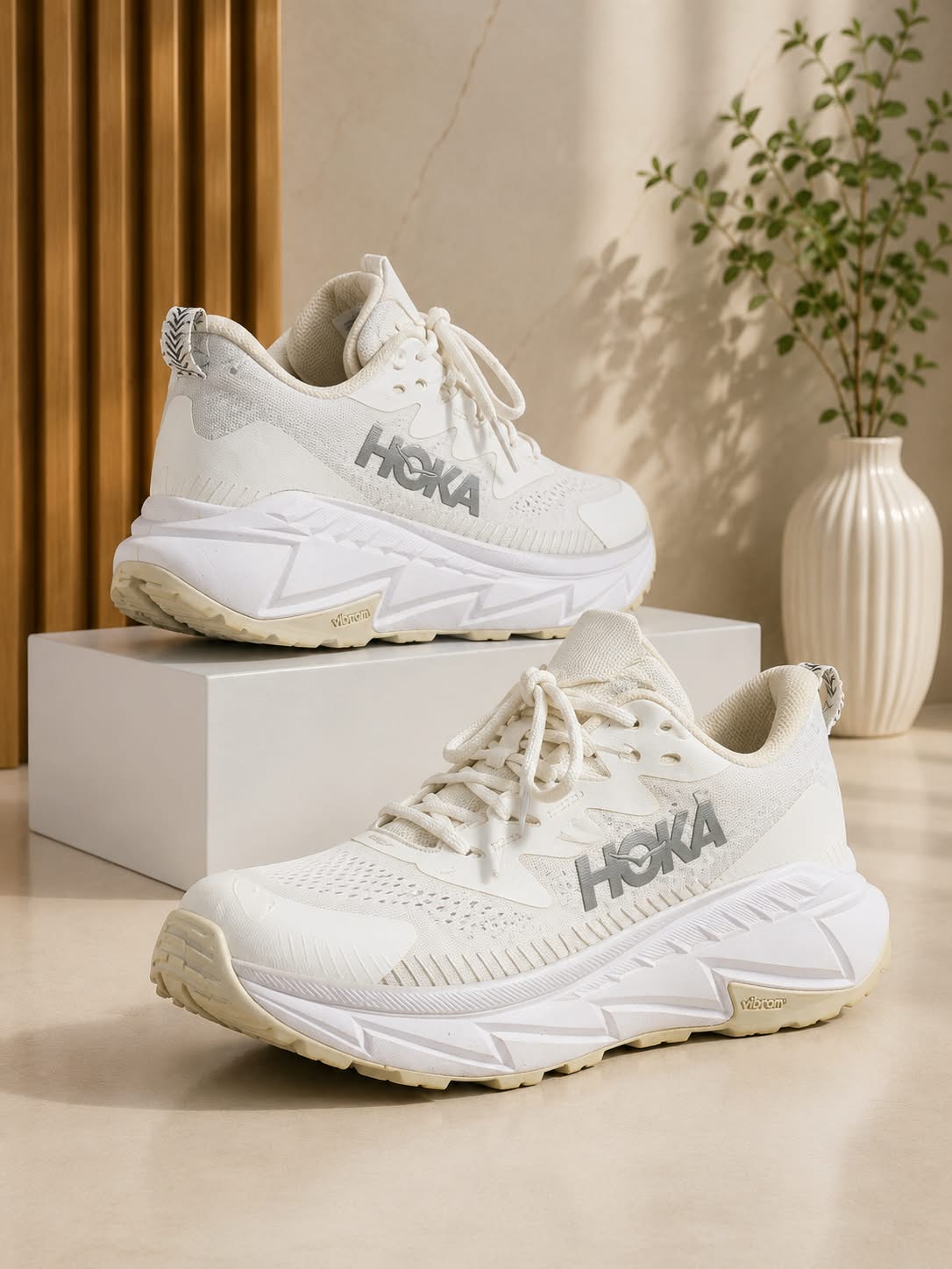 Hoka One One Vibram Sole Chunky Outdoor Sneakers