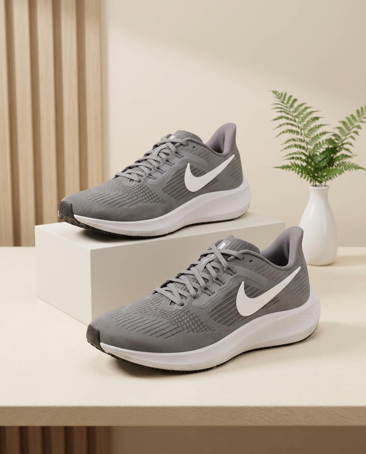 Nike Air Zoom Structure 24 – Grey & White