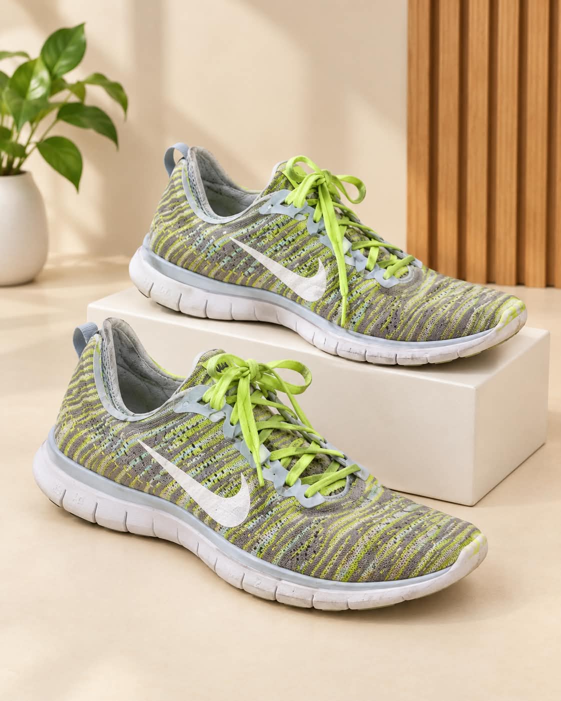 Nike Free Run 5.0 Flyknit – Grey, Neon Volt & White