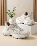 Chunky Dad Shoe / Retro Lifestyle Sneakers – Cream & Beige